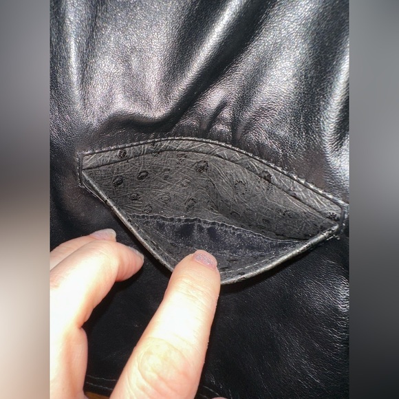 Lamb skin and ostrich leather vest - Picture 6 of 10